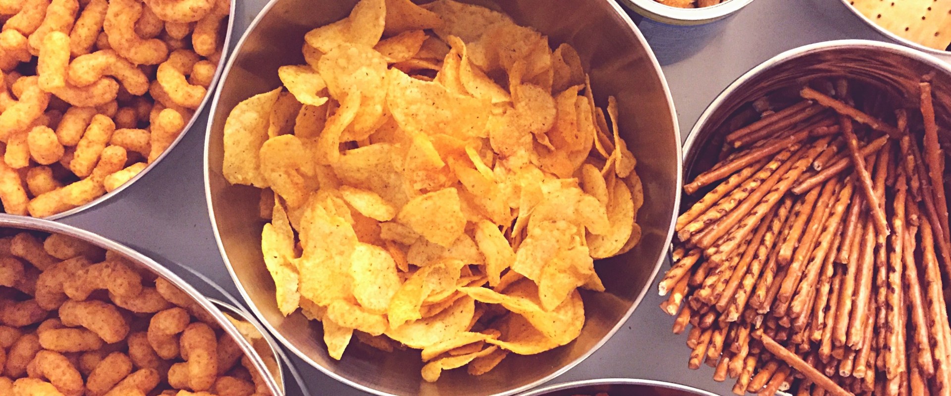 How To Avoid Unhealthy Snacking: Tips For A Healthier Diet